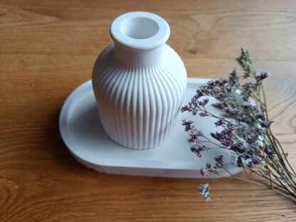 Vase mit Tablett – Bild 2